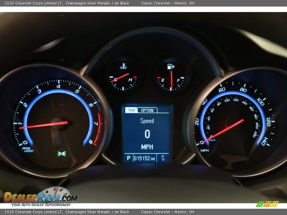 2016 Chevrolet Cruze Limited LT Champagne Silver Metallic / Jet Black Photo #12