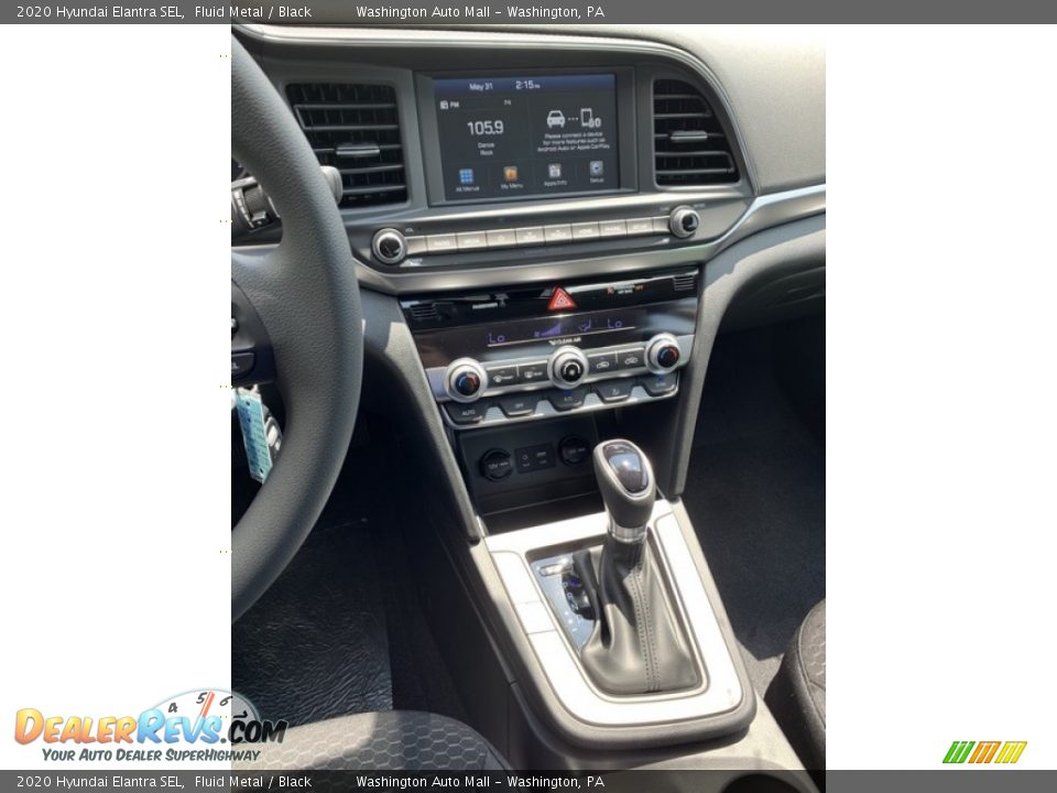 2020 Hyundai Elantra SEL Fluid Metal / Black Photo #32