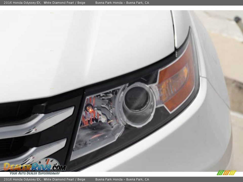 2016 Honda Odyssey EX White Diamond Pearl / Beige Photo #9