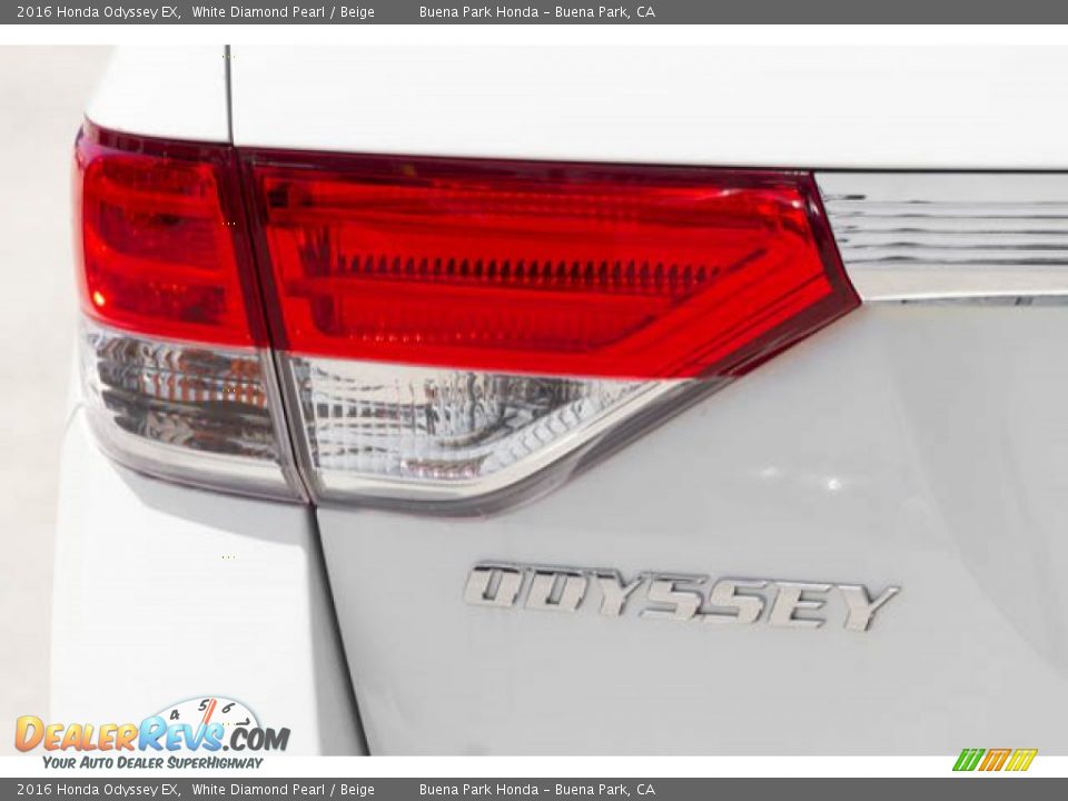 2016 Honda Odyssey EX White Diamond Pearl / Beige Photo #12