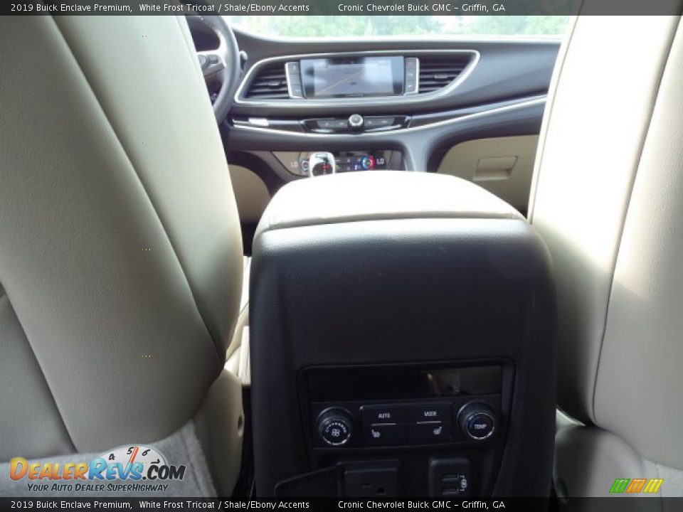 2019 Buick Enclave Premium White Frost Tricoat / Shale/Ebony Accents Photo #29