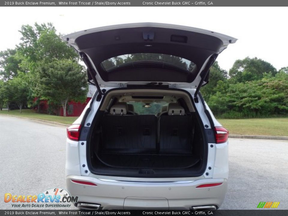 2019 Buick Enclave Premium White Frost Tricoat / Shale/Ebony Accents Photo #30