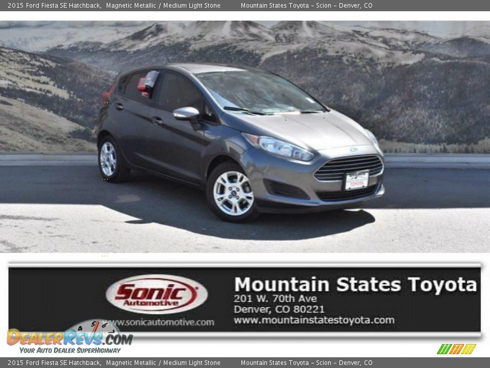 2015 Ford Fiesta SE Hatchback Magnetic Metallic / Medium Light Stone Photo #1