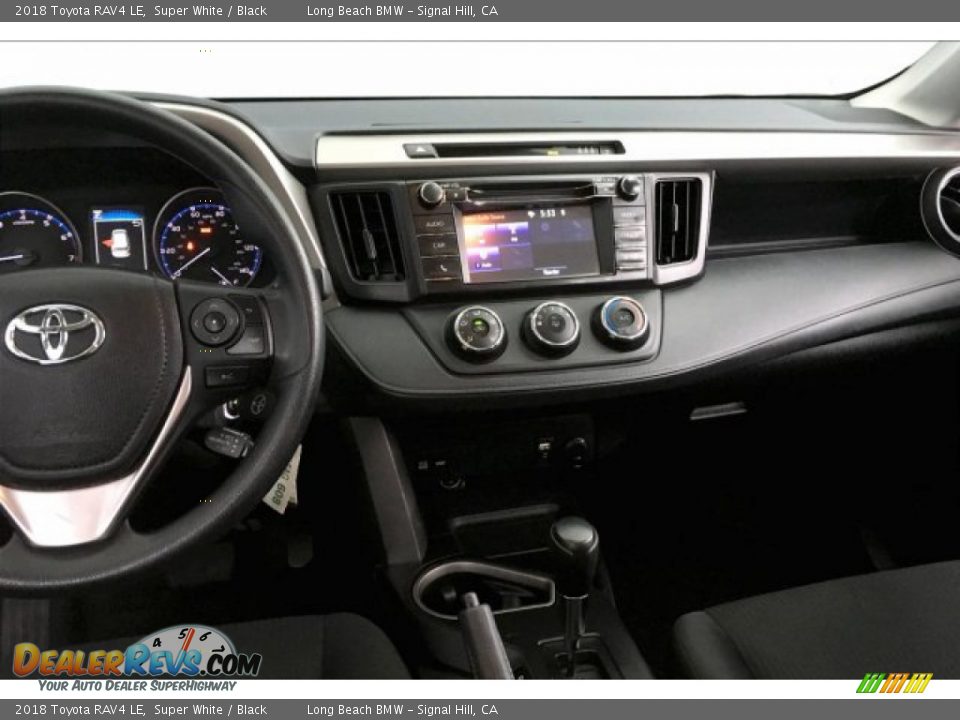 2018 Toyota RAV4 LE Super White / Black Photo #5