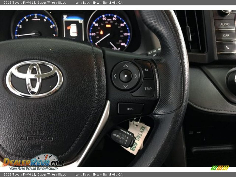 2018 Toyota RAV4 LE Super White / Black Photo #15