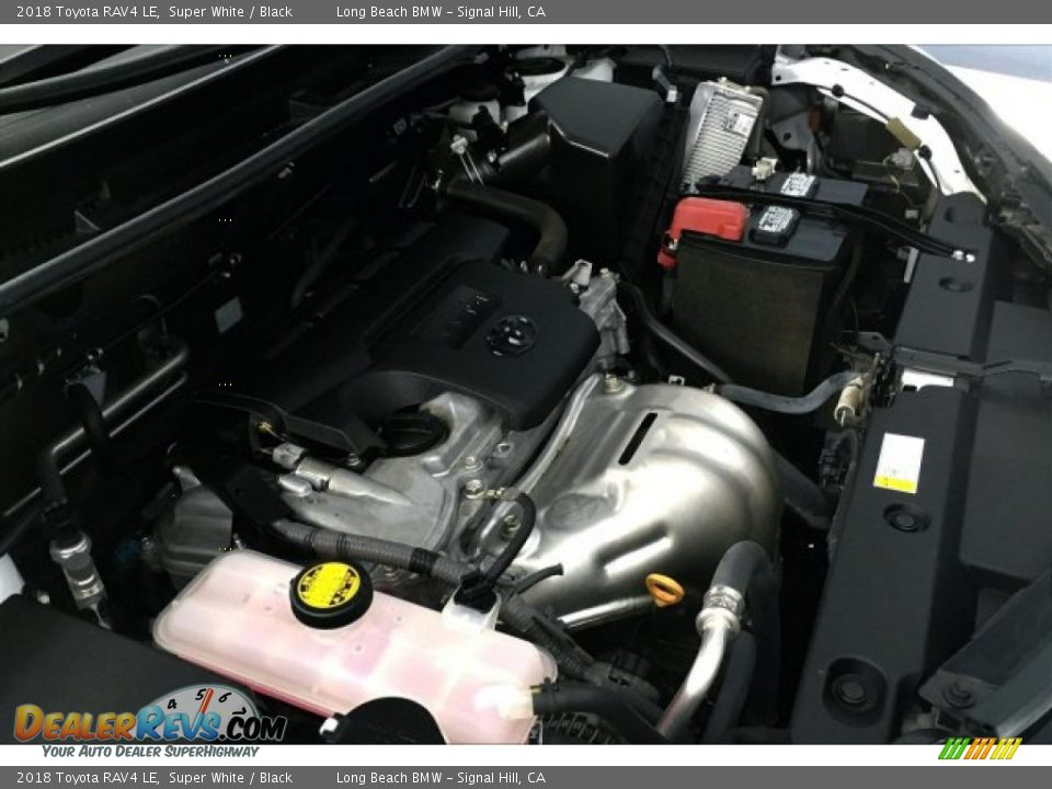 2018 Toyota RAV4 LE Super White / Black Photo #26