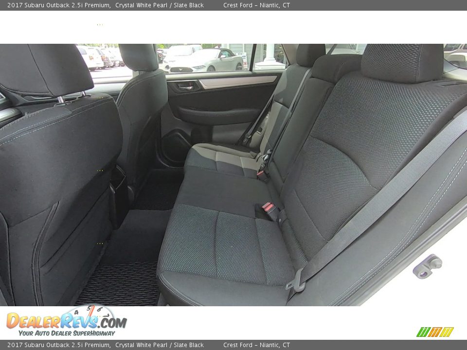 2017 Subaru Outback 2.5i Premium Crystal White Pearl / Slate Black Photo #18