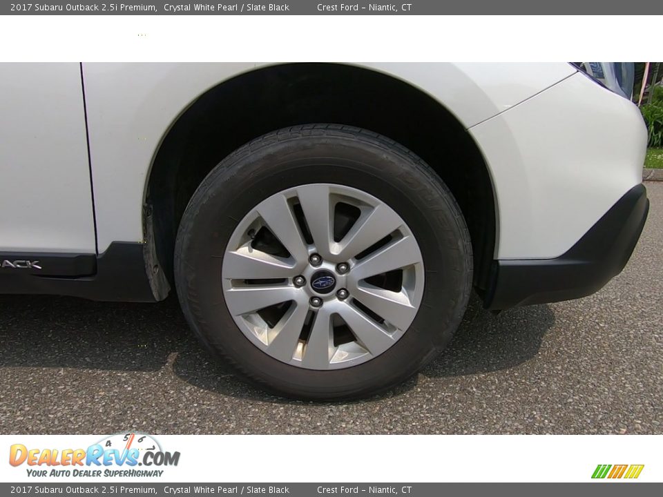 2017 Subaru Outback 2.5i Premium Crystal White Pearl / Slate Black Photo #26