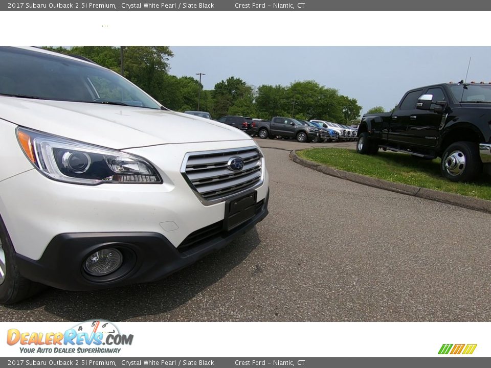 2017 Subaru Outback 2.5i Premium Crystal White Pearl / Slate Black Photo #27