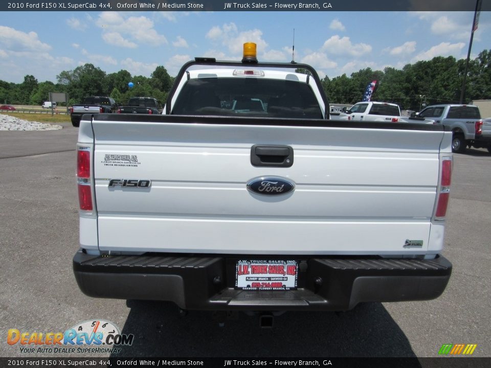 2010 Ford F150 XL SuperCab 4x4 Oxford White / Medium Stone Photo #4