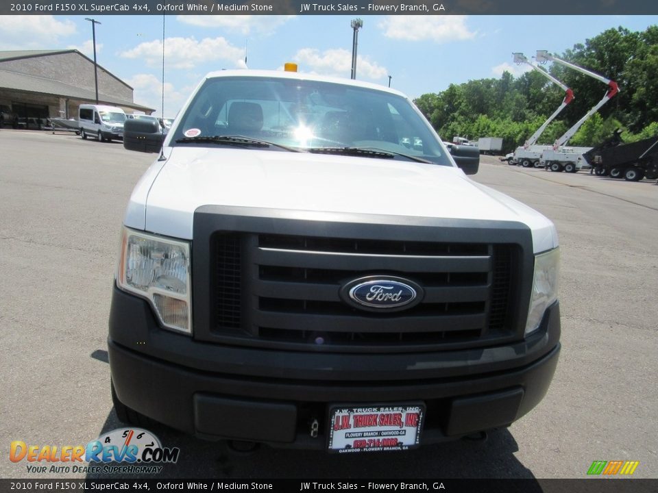 2010 Ford F150 XL SuperCab 4x4 Oxford White / Medium Stone Photo #8