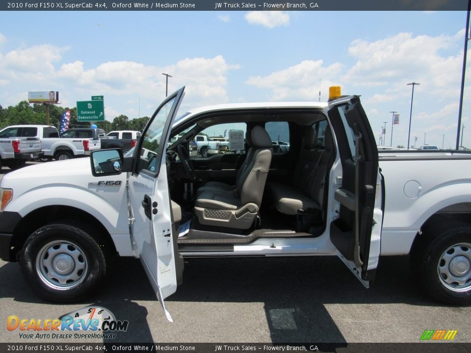 2010 Ford F150 XL SuperCab 4x4 Oxford White / Medium Stone Photo #20