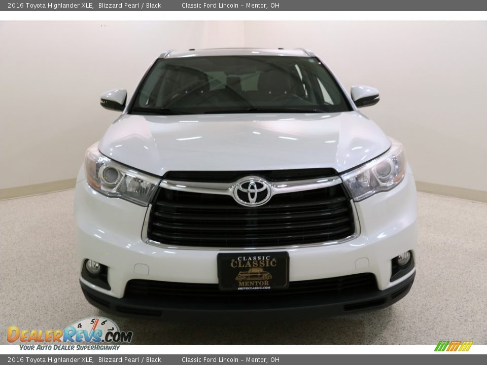 2016 Toyota Highlander XLE Blizzard Pearl / Black Photo #2