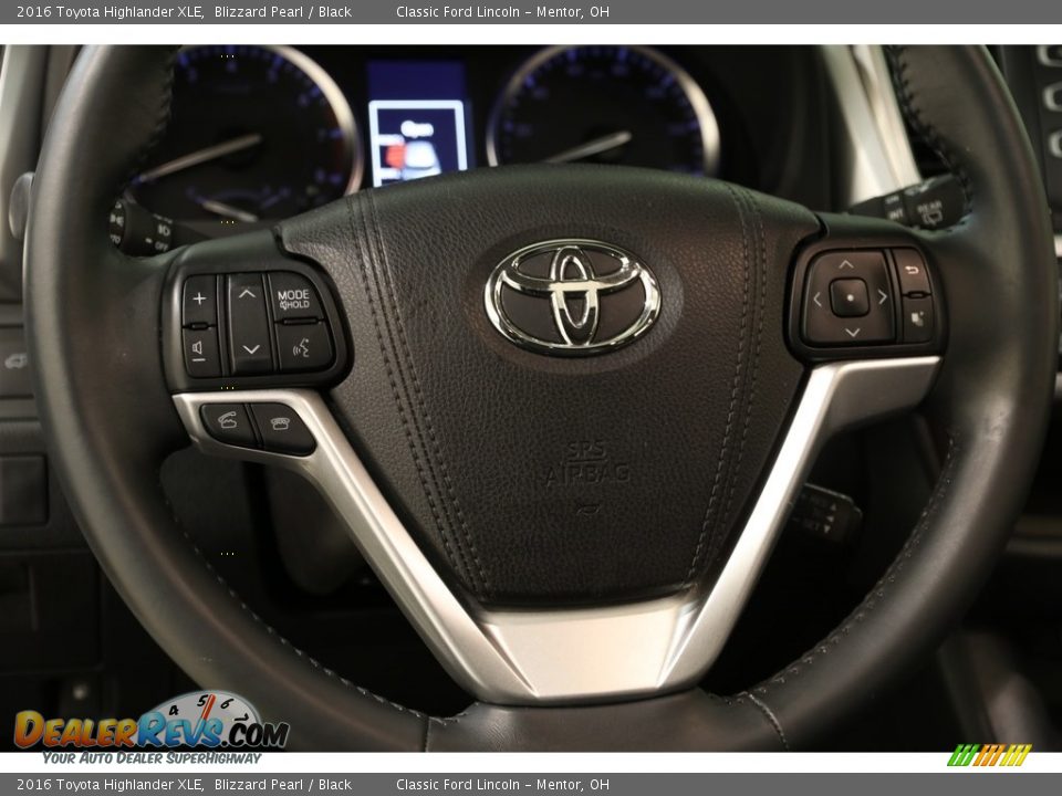 2016 Toyota Highlander XLE Blizzard Pearl / Black Photo #6