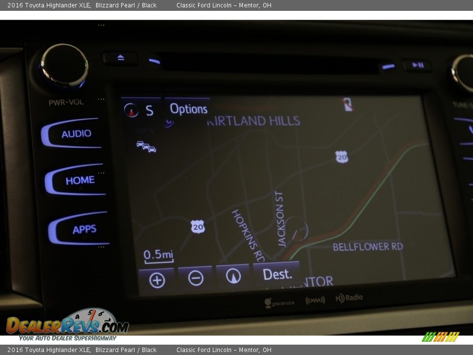 2016 Toyota Highlander XLE Blizzard Pearl / Black Photo #11