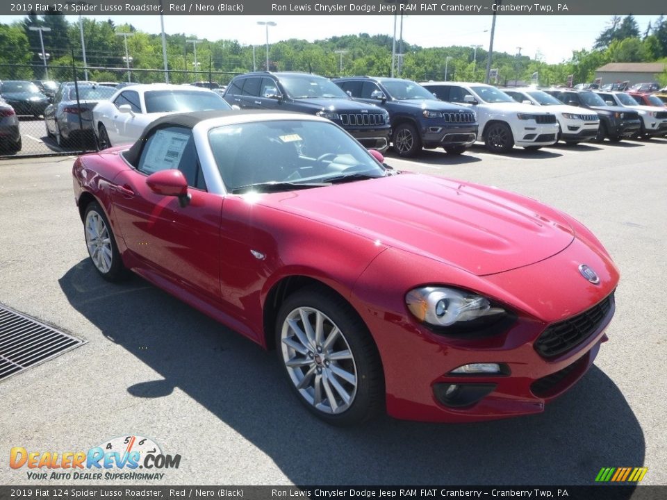 2019 Fiat 124 Spider Lusso Roadster Red / Nero (Black) Photo #7