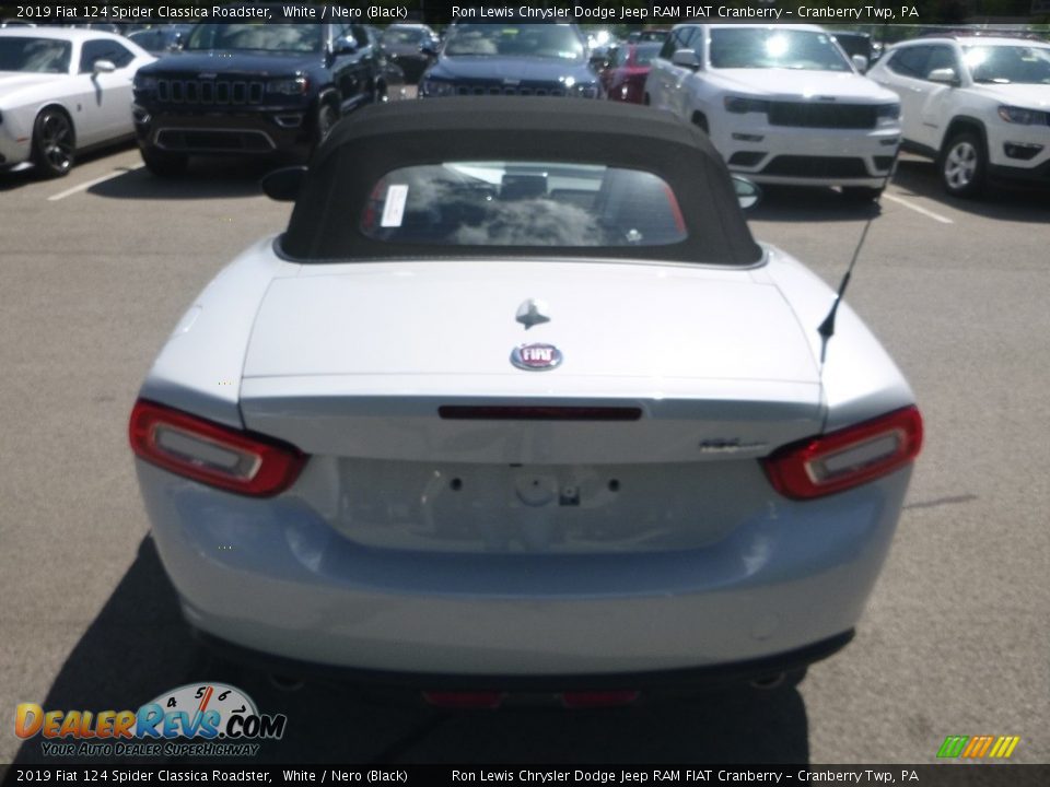 2019 Fiat 124 Spider Classica Roadster White / Nero (Black) Photo #4