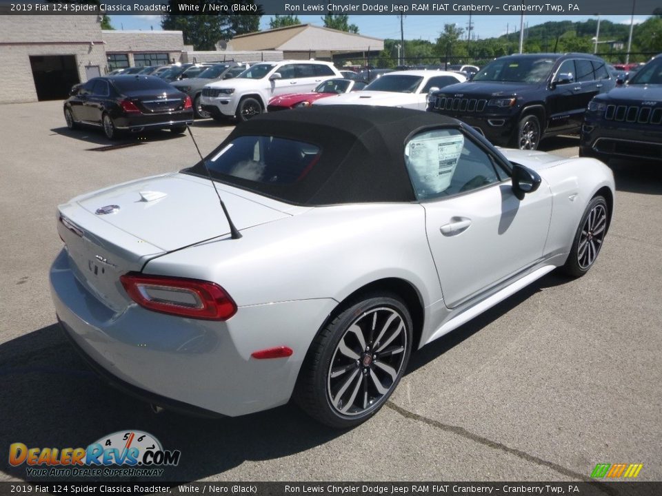 2019 Fiat 124 Spider Classica Roadster White / Nero (Black) Photo #5