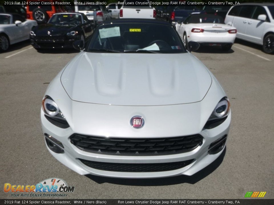 2019 Fiat 124 Spider Classica Roadster White / Nero (Black) Photo #8