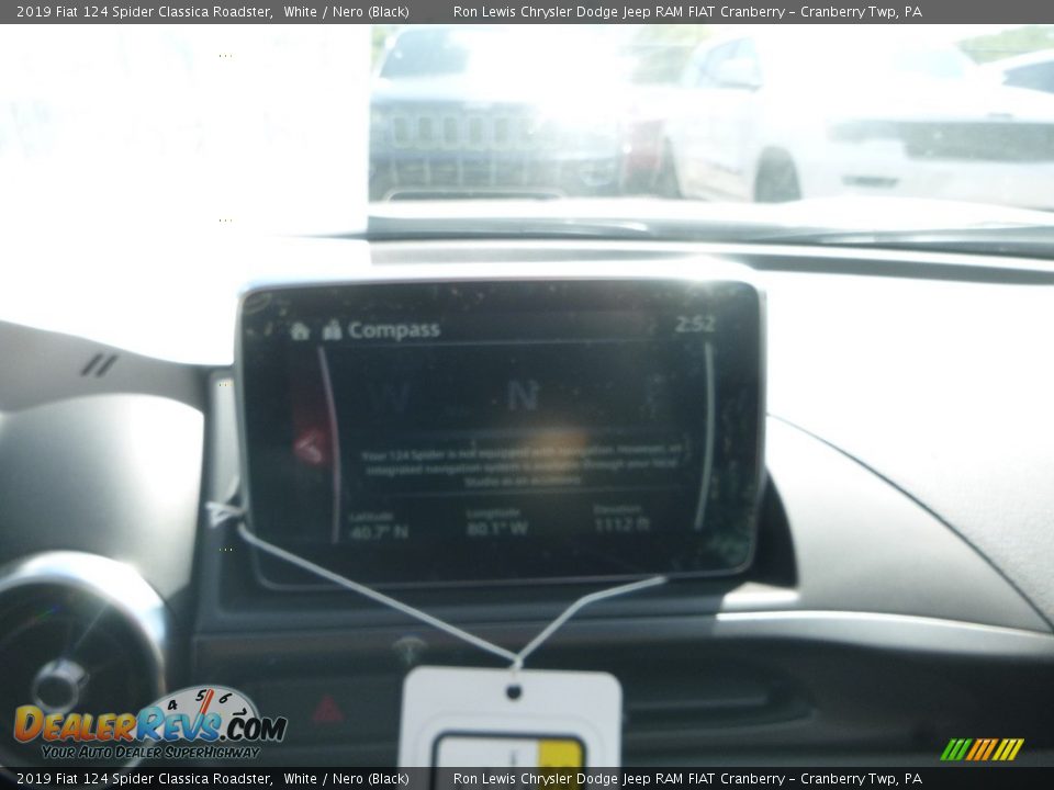 2019 Fiat 124 Spider Classica Roadster White / Nero (Black) Photo #15