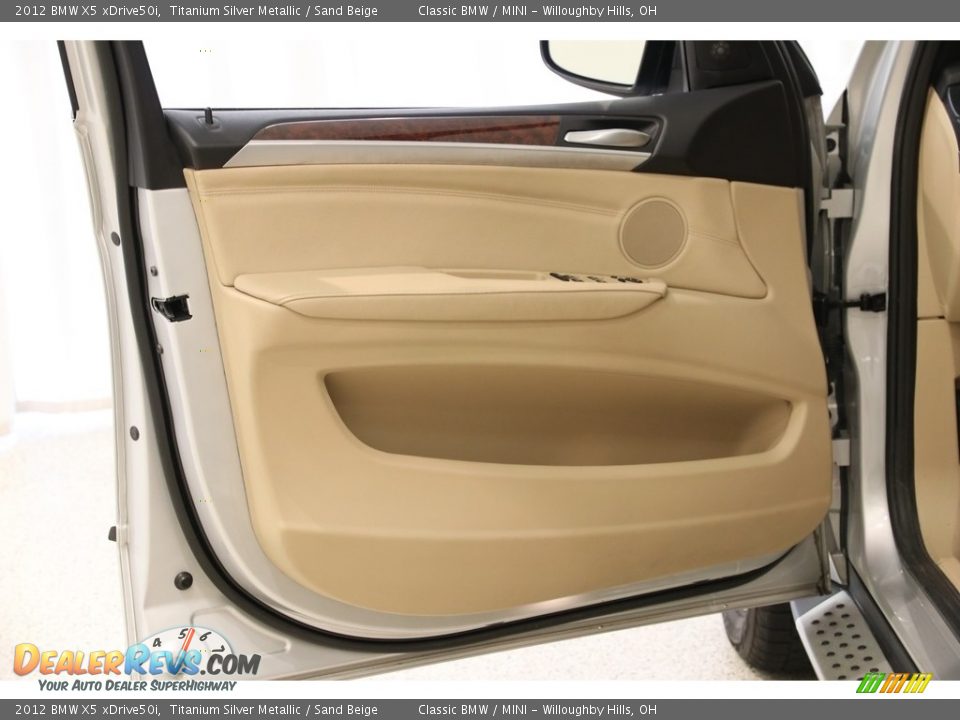 2012 BMW X5 xDrive50i Titanium Silver Metallic / Sand Beige Photo #4