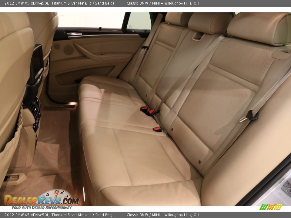 2012 BMW X5 xDrive50i Titanium Silver Metallic / Sand Beige Photo #19
