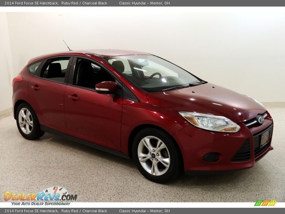 2014 Ford Focus SE Hatchback Ruby Red / Charcoal Black Photo #1