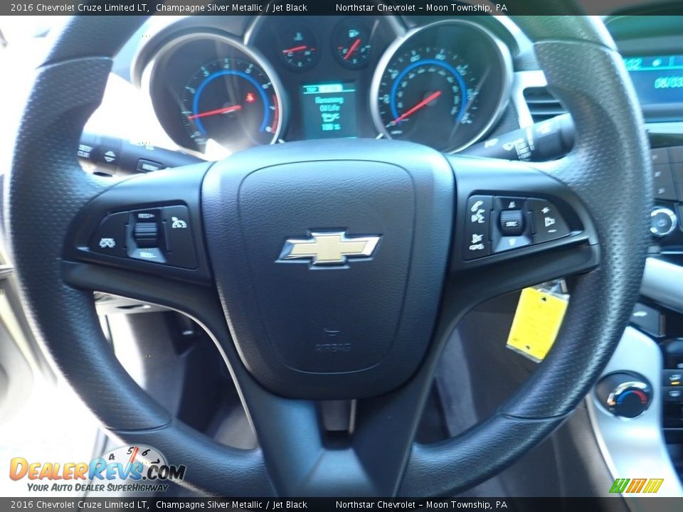 2016 Chevrolet Cruze Limited LT Champagne Silver Metallic / Jet Black Photo #27