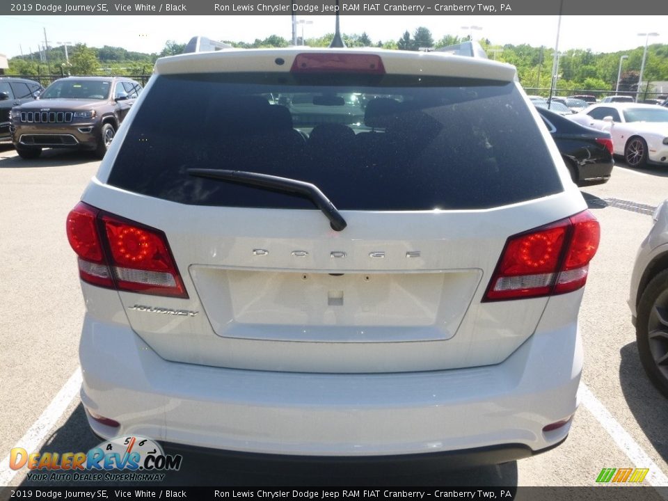 2019 Dodge Journey SE Vice White / Black Photo #5