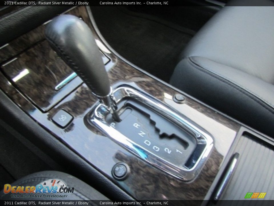 2011 Cadillac DTS Radiant Silver Metallic / Ebony Photo #16