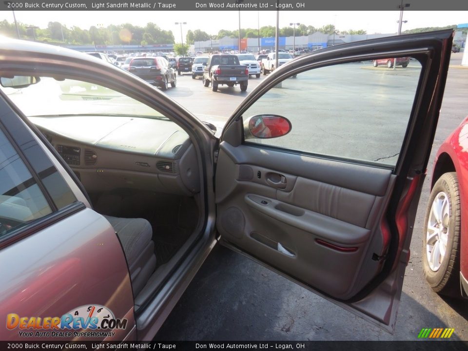 2000 Buick Century Custom Light Sandrift Metallic / Taupe Photo #27