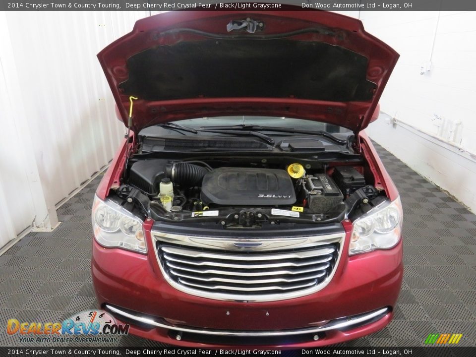 2014 Chrysler Town & Country Touring Deep Cherry Red Crystal Pearl / Black/Light Graystone Photo #7