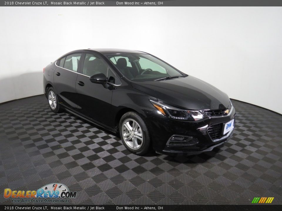 2018 Chevrolet Cruze LT Mosaic Black Metallic / Jet Black Photo #2