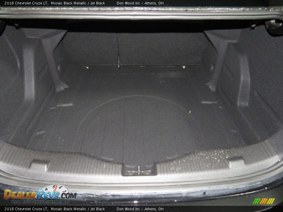 2018 Chevrolet Cruze LT Mosaic Black Metallic / Jet Black Photo #13