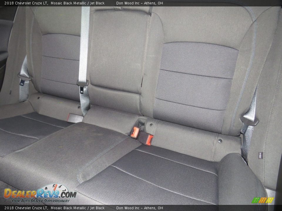 2018 Chevrolet Cruze LT Mosaic Black Metallic / Jet Black Photo #23