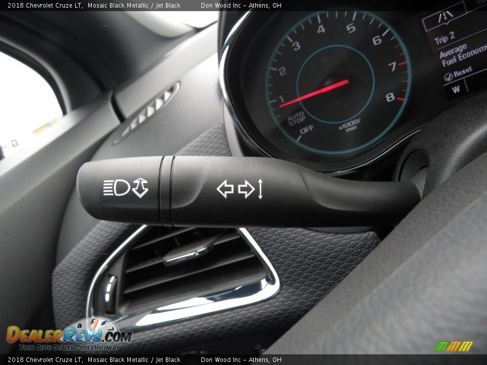 2018 Chevrolet Cruze LT Mosaic Black Metallic / Jet Black Photo #36
