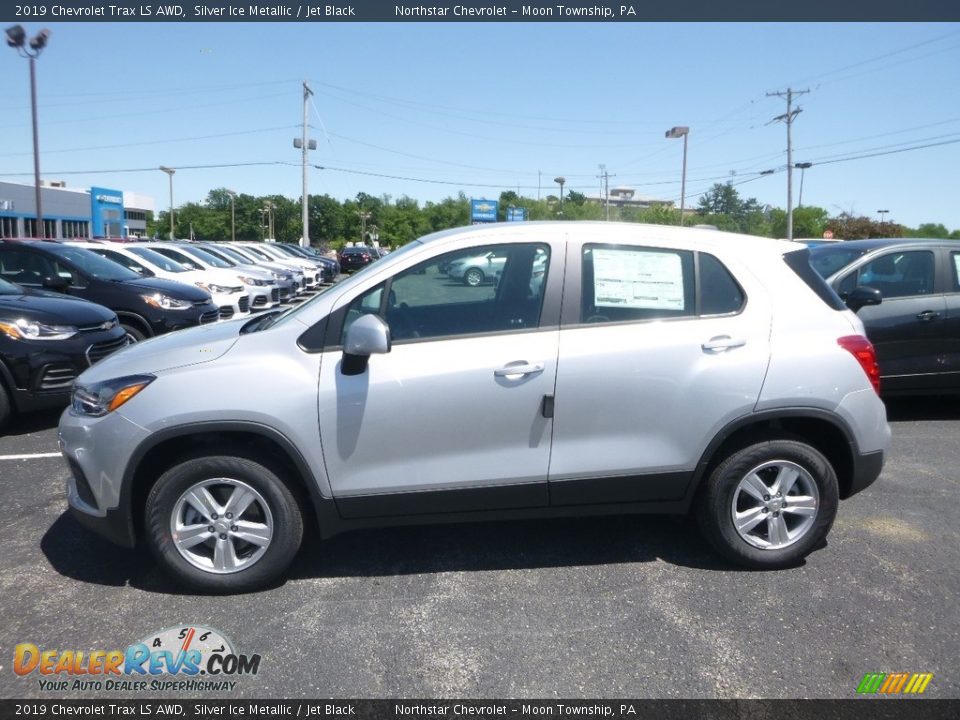 2019 Chevrolet Trax LS AWD Silver Ice Metallic / Jet Black Photo #2
