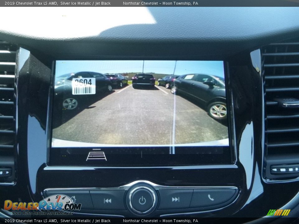 2019 Chevrolet Trax LS AWD Silver Ice Metallic / Jet Black Photo #18