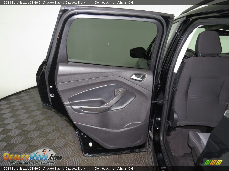 2018 Ford Escape SE 4WD Shadow Black / Charcoal Black Photo #25