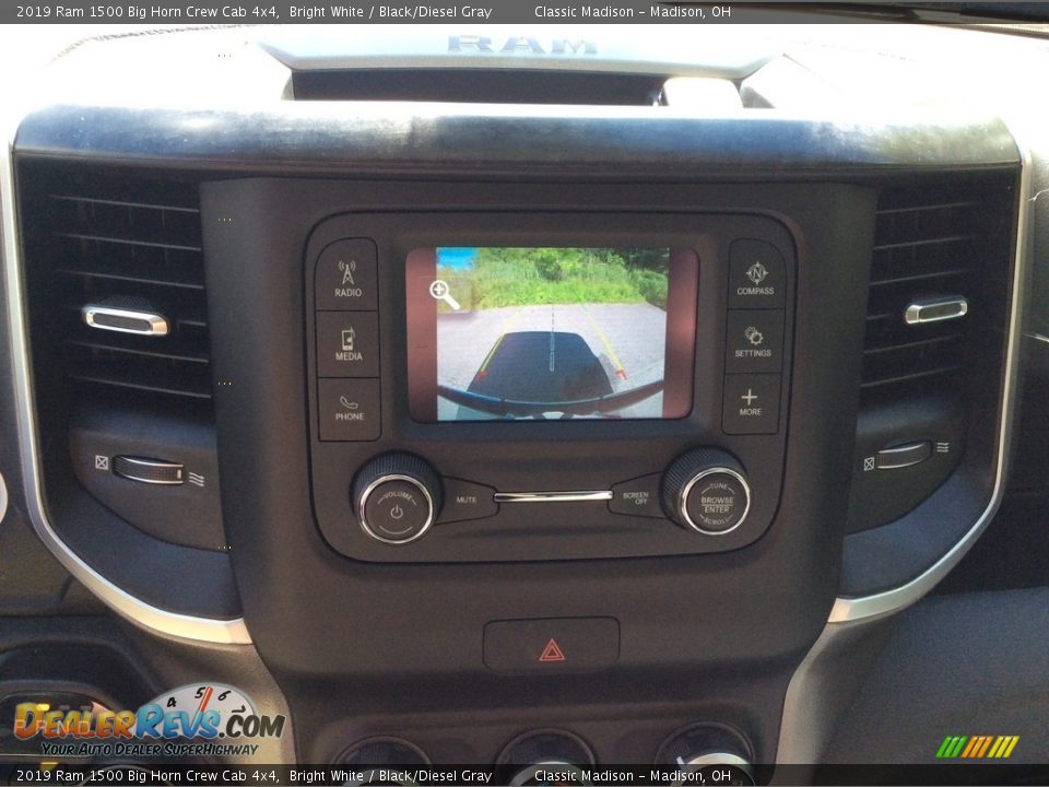 2019 Ram 1500 Big Horn Crew Cab 4x4 Bright White / Black/Diesel Gray Photo #14