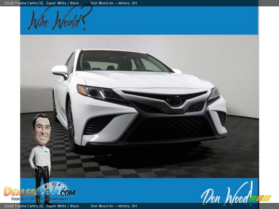 2018 Toyota Camry SE Super White / Black Photo #1