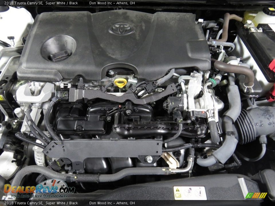 2018 Toyota Camry SE Super White / Black Photo #6