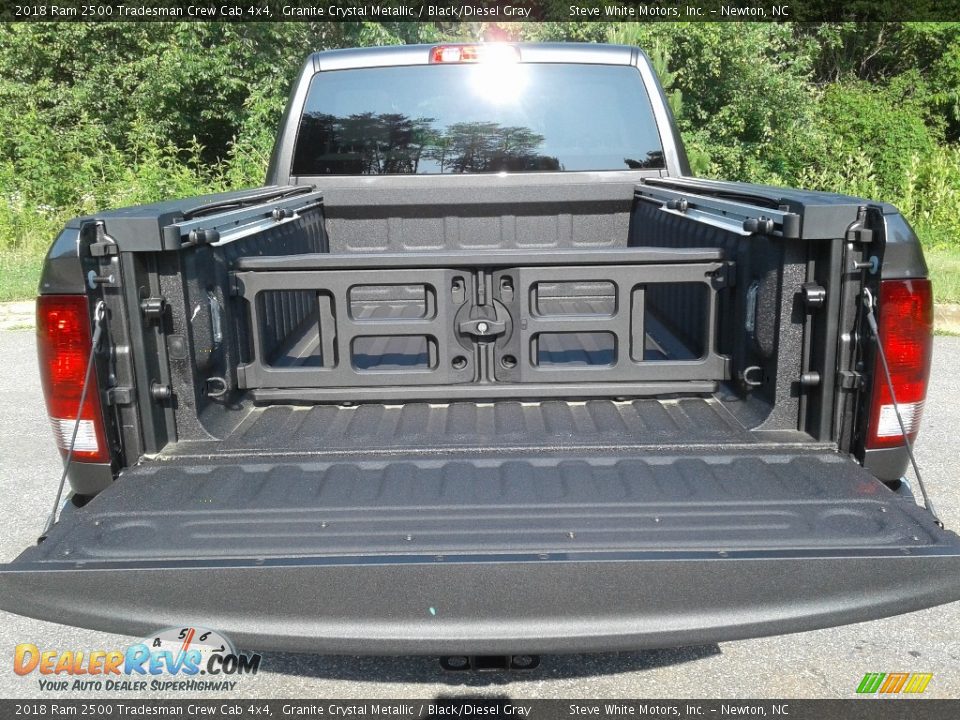 2018 Ram 2500 Tradesman Crew Cab 4x4 Granite Crystal Metallic / Black/Diesel Gray Photo #12