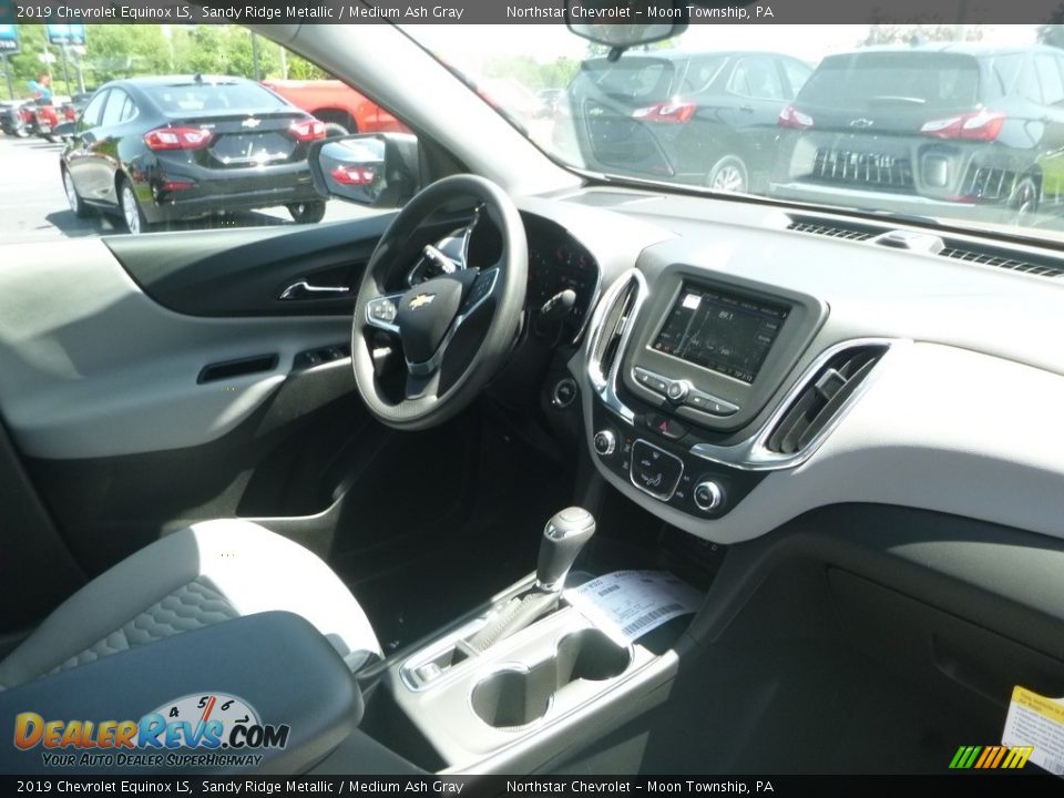 2019 Chevrolet Equinox LS Sandy Ridge Metallic / Medium Ash Gray Photo #10