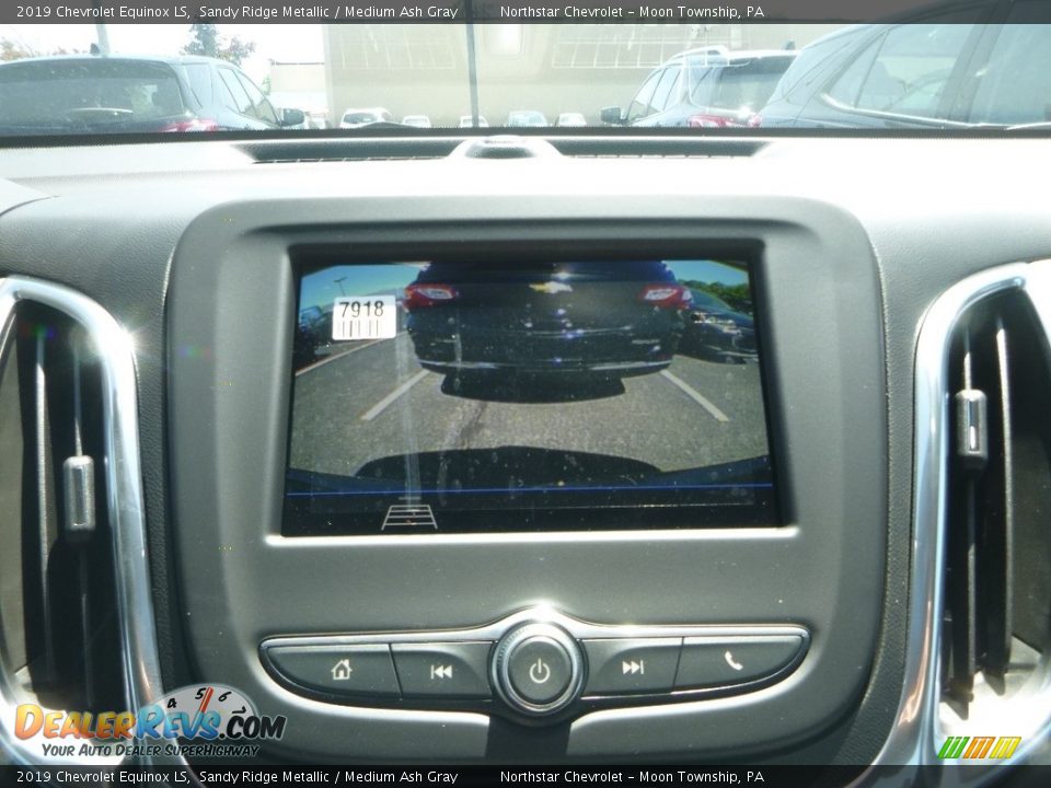 2019 Chevrolet Equinox LS Sandy Ridge Metallic / Medium Ash Gray Photo #17