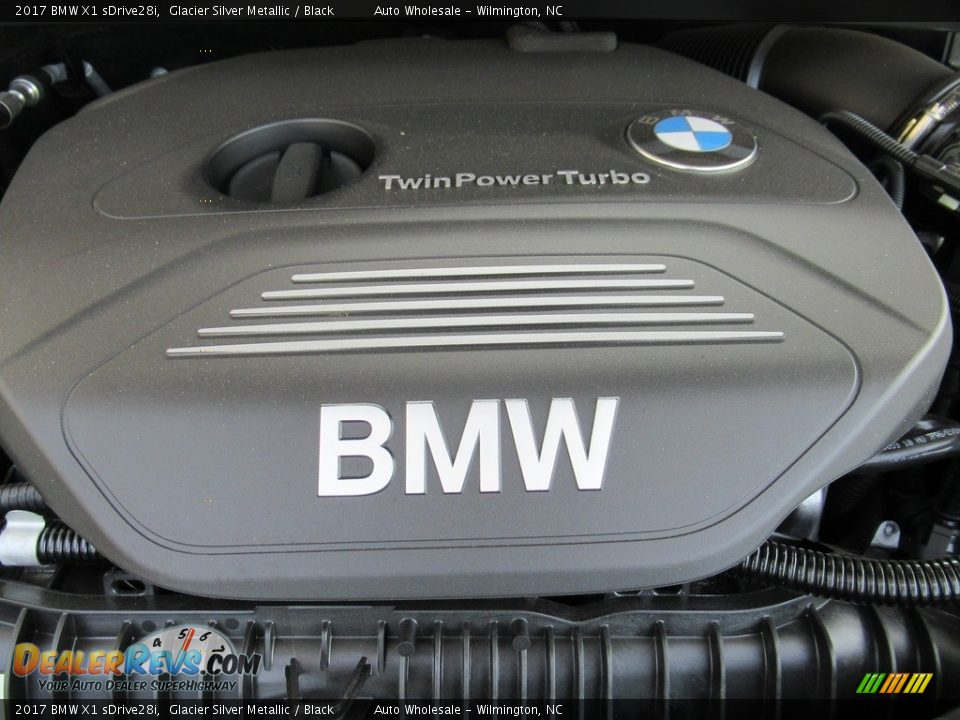 2017 BMW X1 sDrive28i Glacier Silver Metallic / Black Photo #6