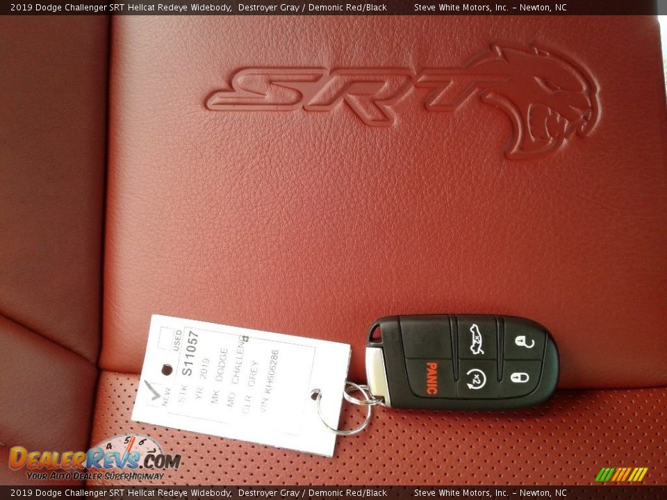 2019 Dodge Challenger SRT Hellcat Redeye Widebody Logo Photo #31