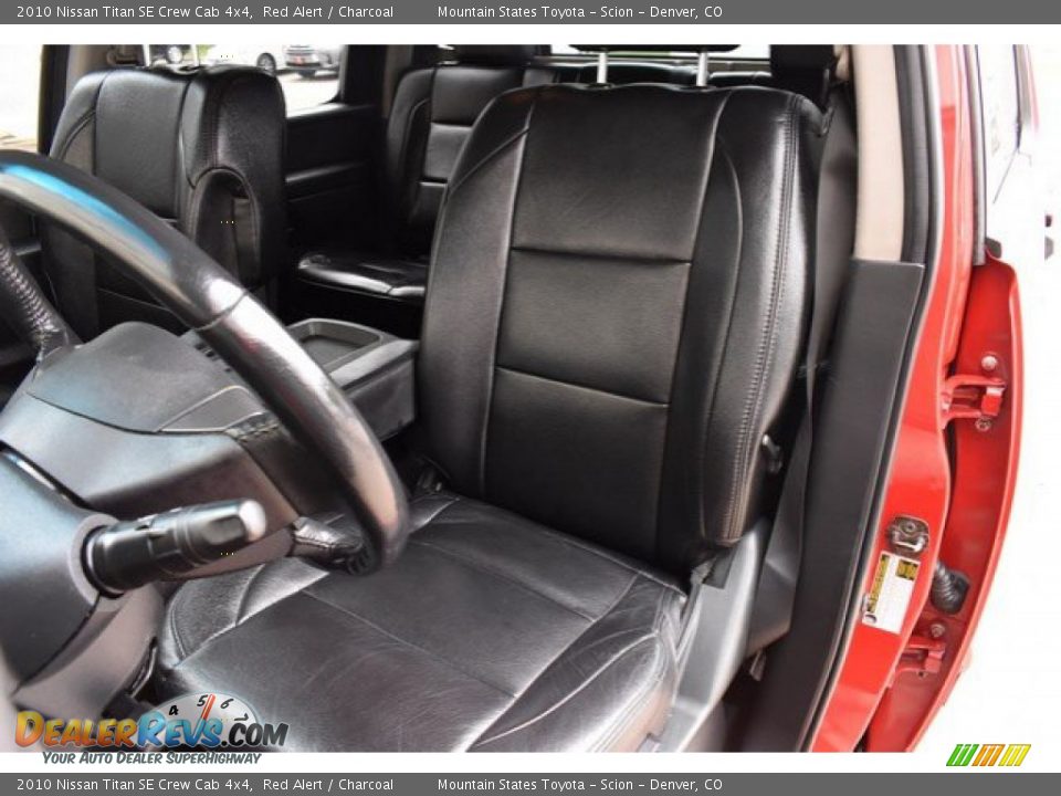 2010 Nissan Titan SE Crew Cab 4x4 Red Alert / Charcoal Photo #12