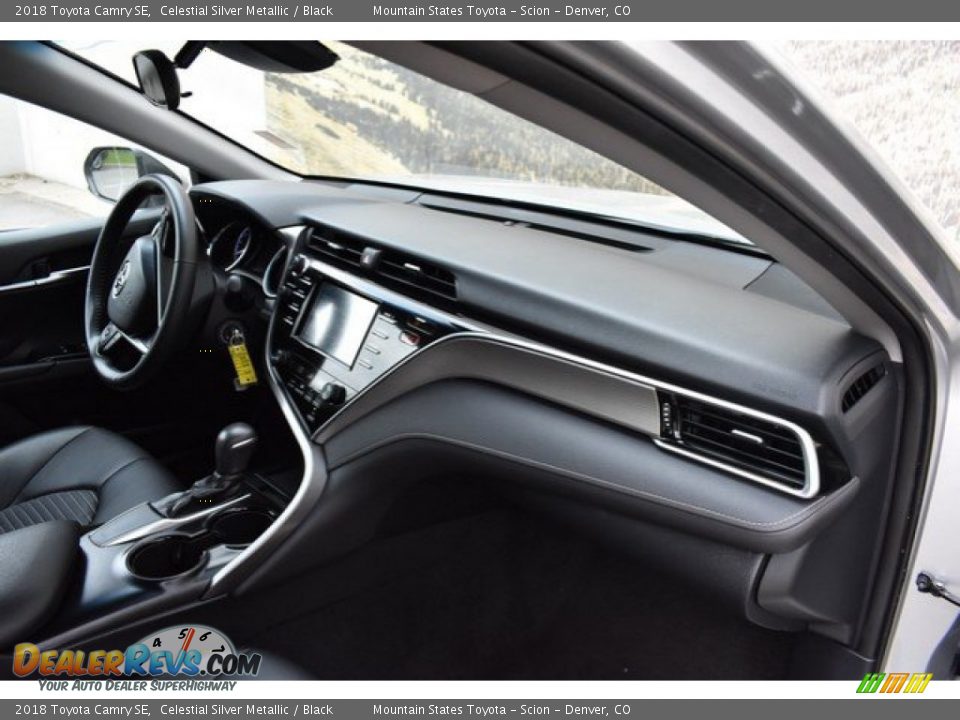 2018 Toyota Camry SE Celestial Silver Metallic / Black Photo #16