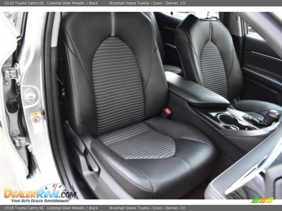 2018 Toyota Camry SE Celestial Silver Metallic / Black Photo #18